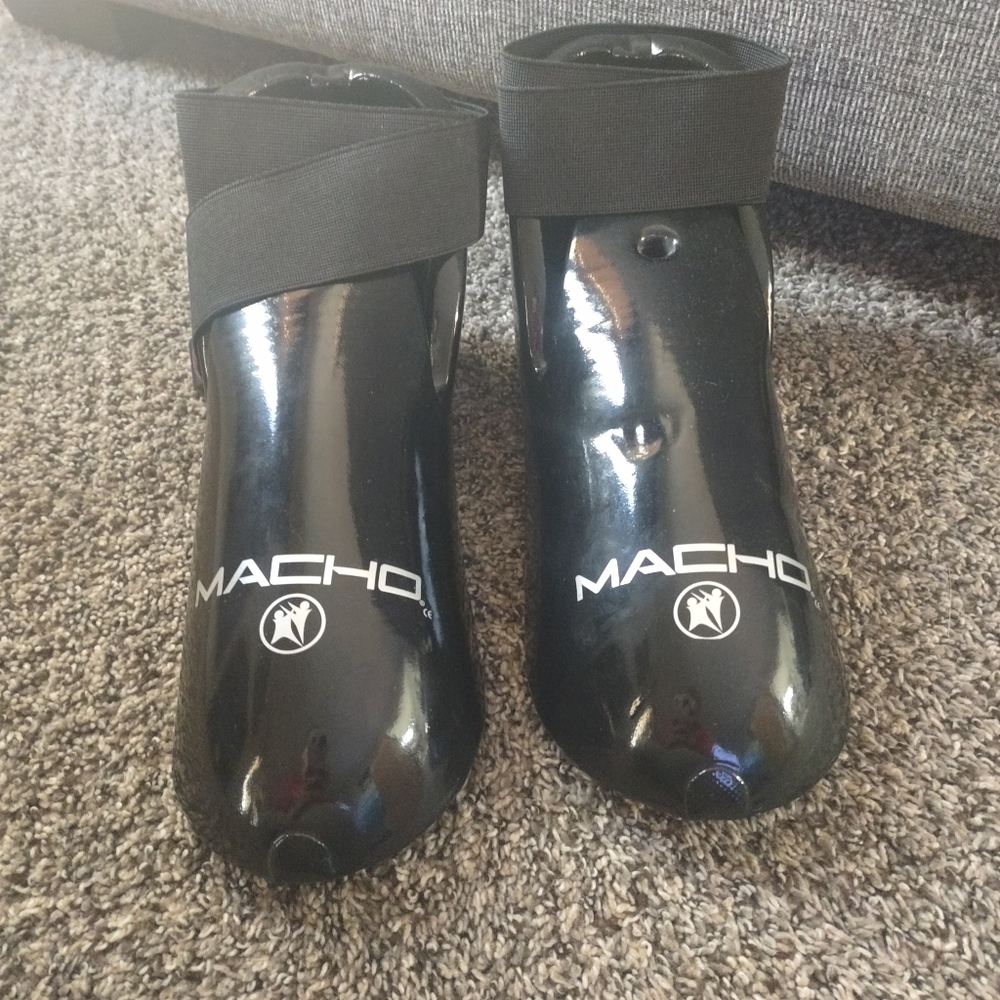 Macho Martial Arts sparring shoes adult size large